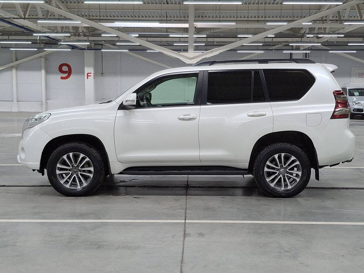 Купить Toyota Land Cruiser Prado 150 Series Рестайлинг 1, 2014, 215 161 км, фото №5