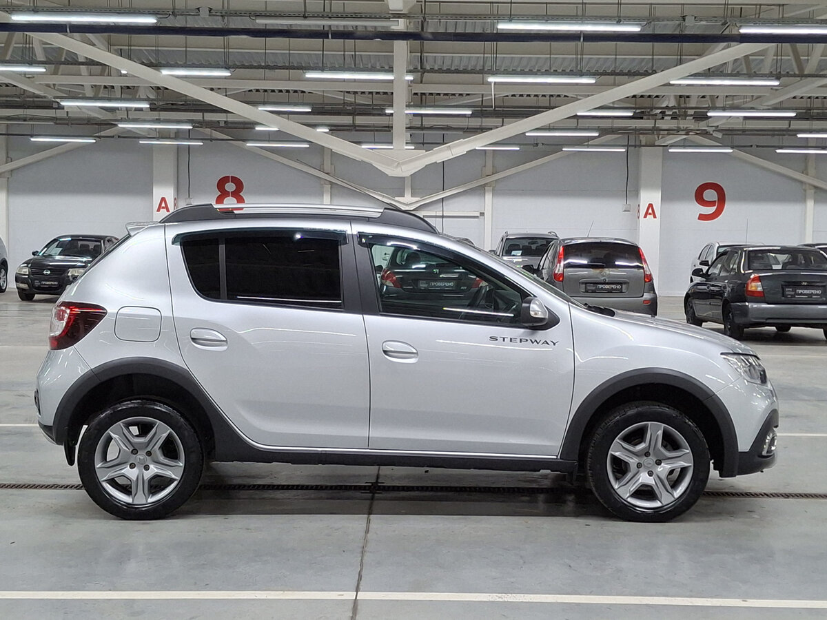Купить Renault Sandero Stepway II Рестайлинг, 2021, 92 801 км, фото №4