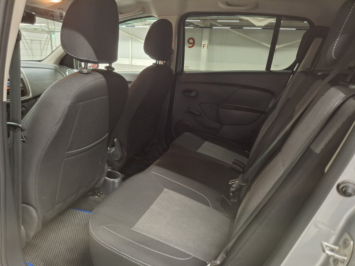 Купить Renault Sandero Stepway II Рестайлинг, 2021, 92 801 км, фото №12
