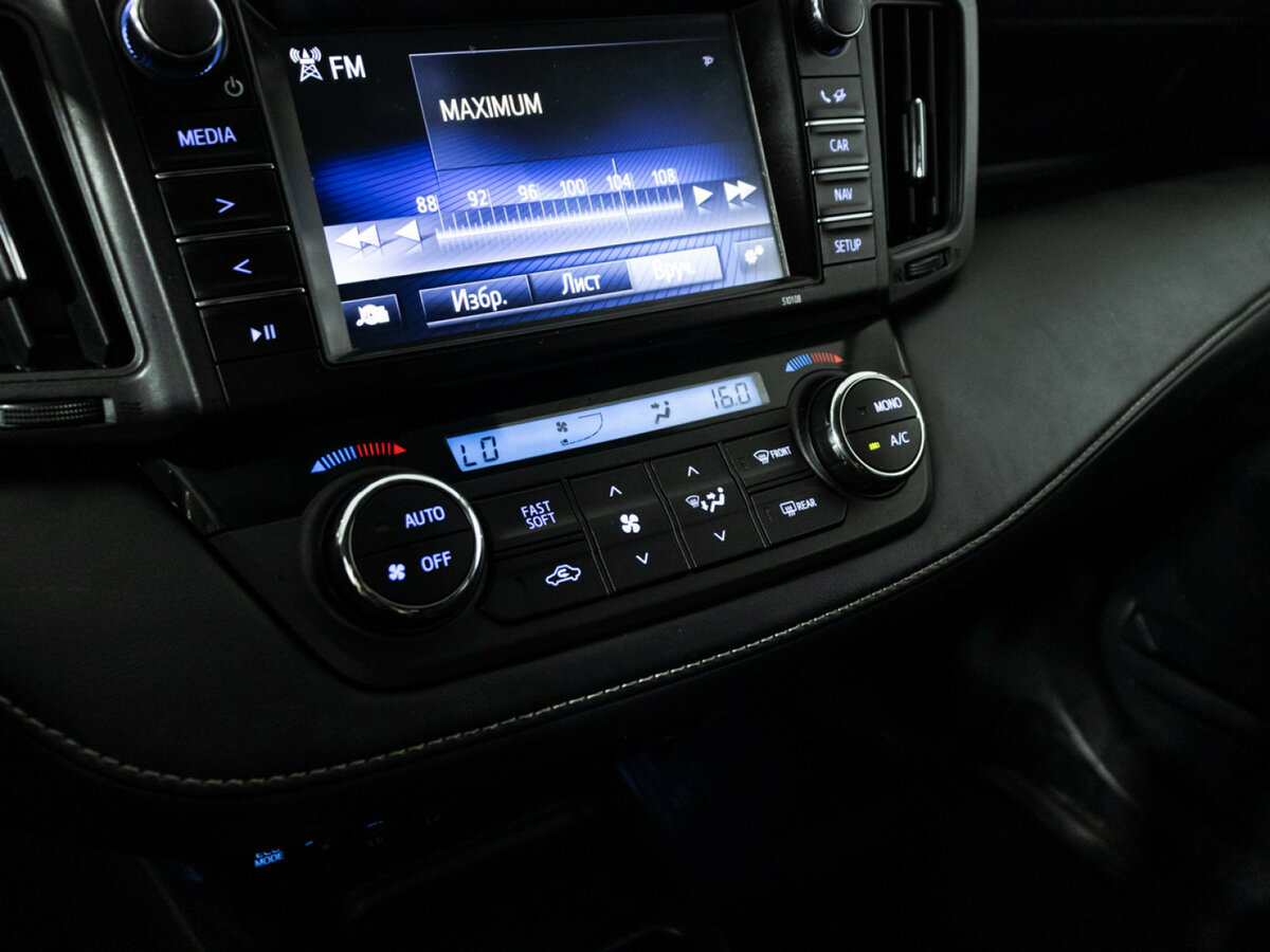 Купить Toyota RAV4 IV (XA40) Рестайлинг, 2017, 164 000 км, фото №16