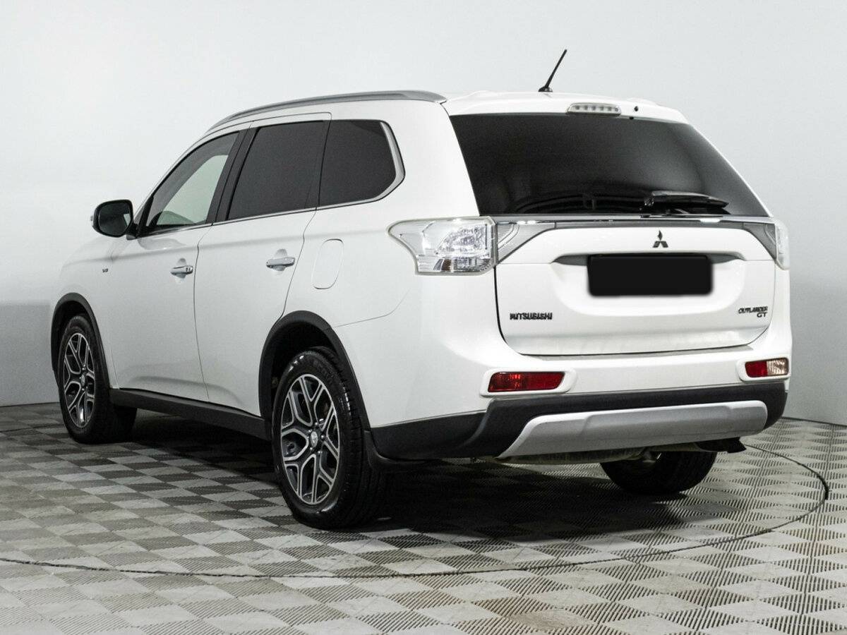 Купить Mitsubishi Outlander III Рестайлинг, 2014, 175 868 км, фото №7