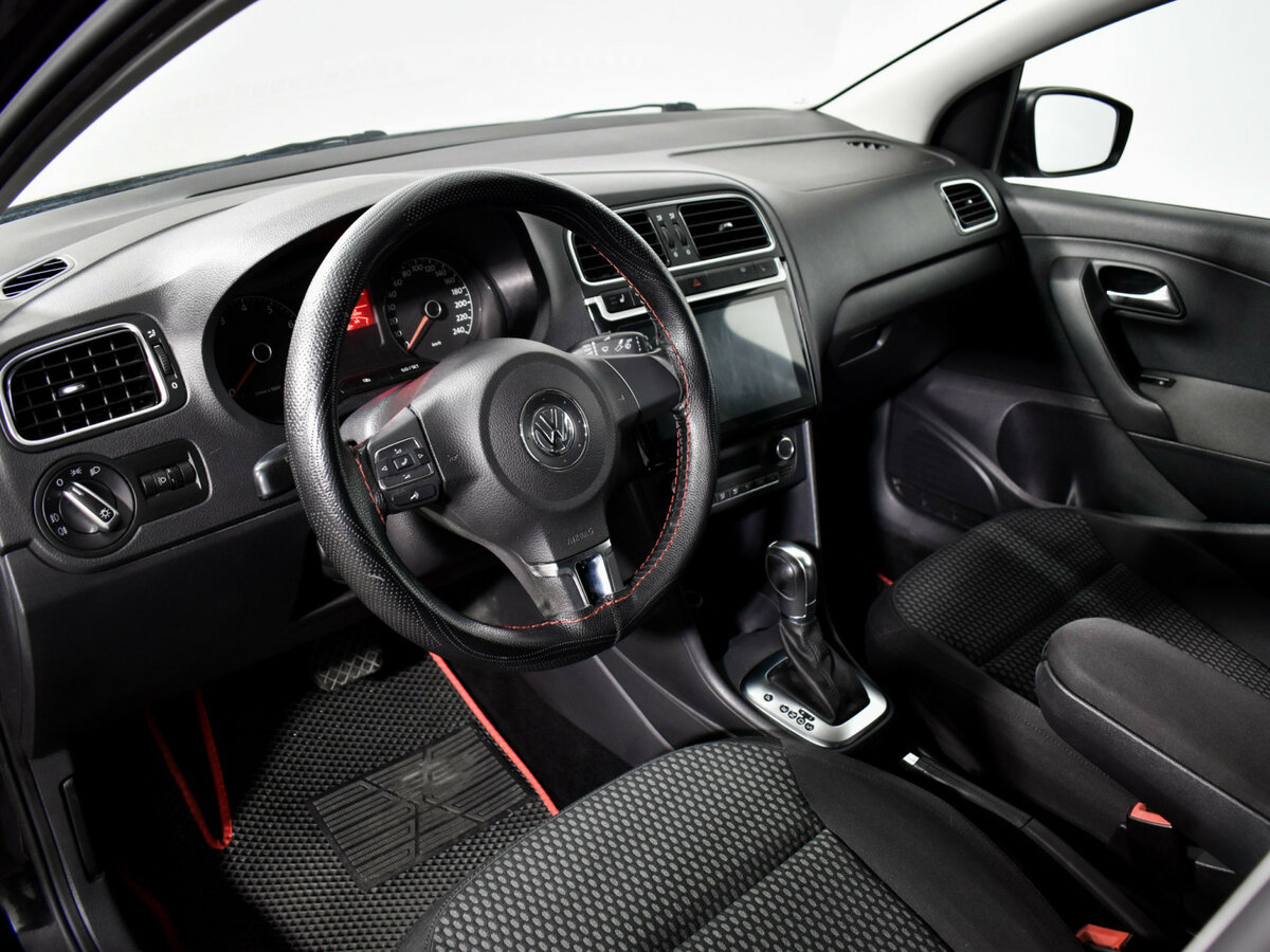 Купить Volkswagen Polo V, 2013, 163 099 км, фото №9