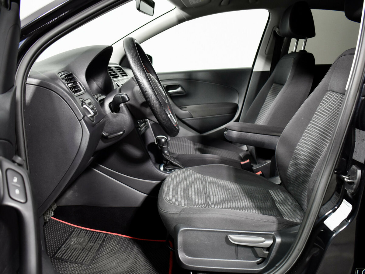 Купить Volkswagen Polo V, 2013, 163 099 км, фото №10