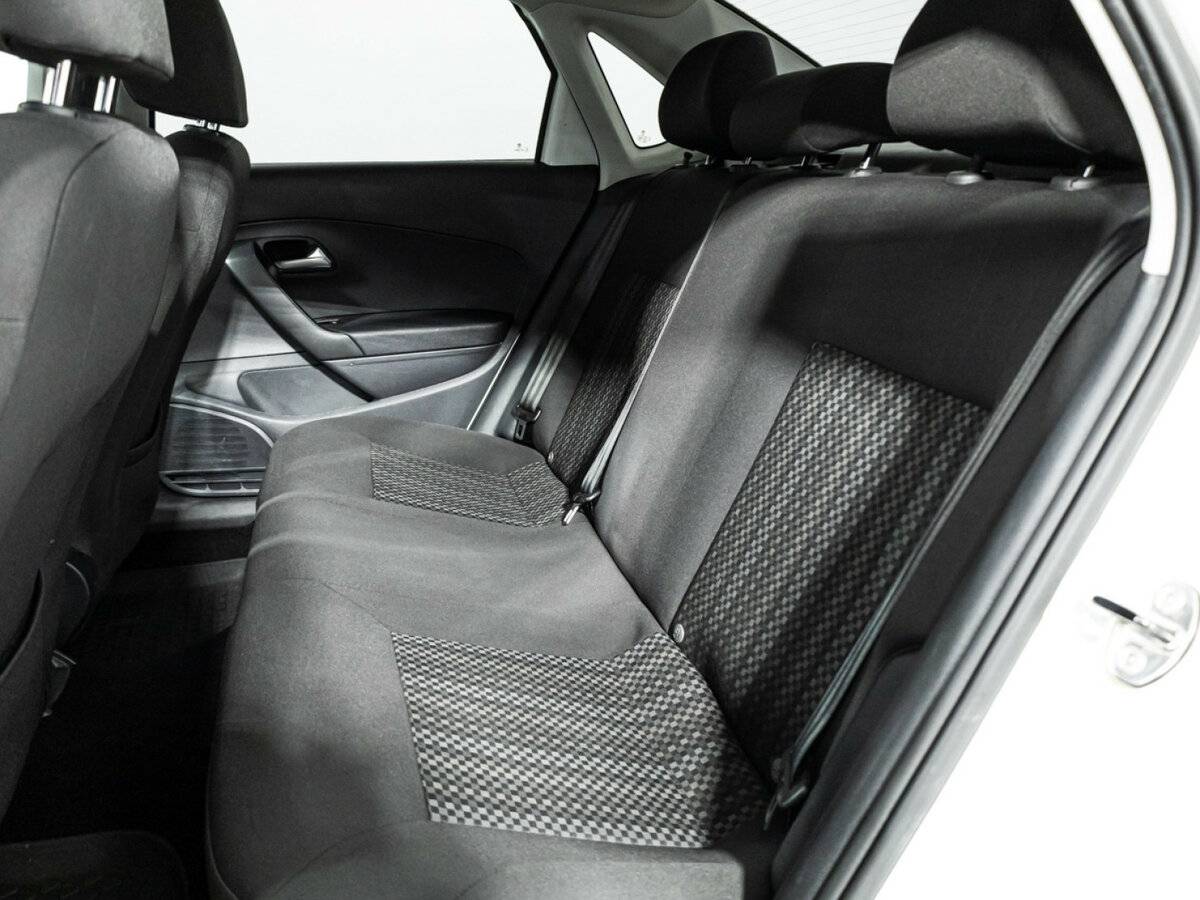 Купить Volkswagen Polo V Рестайлинг, 2019, 148 718 км, фото №10