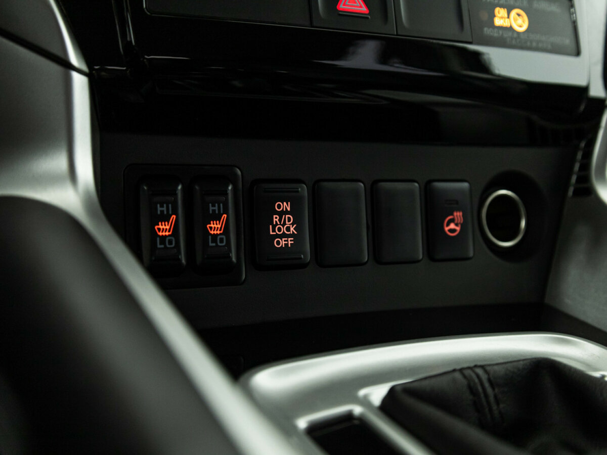 Купить Mitsubishi Pajero Sport III, 2018, 122 550 км, фото №15