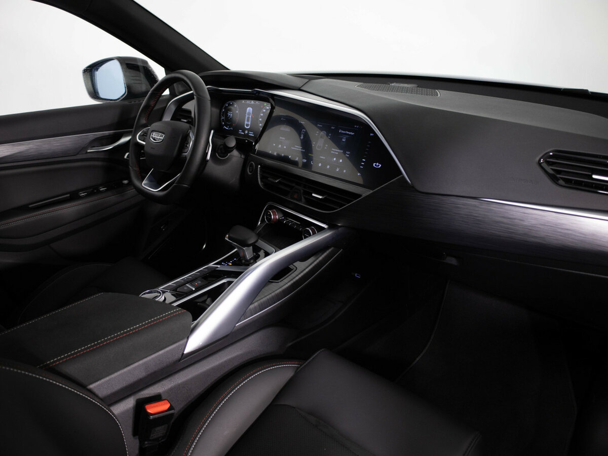 Купить Geely Tugella I Рестайлинг, 2022, 14 170 км, фото №17