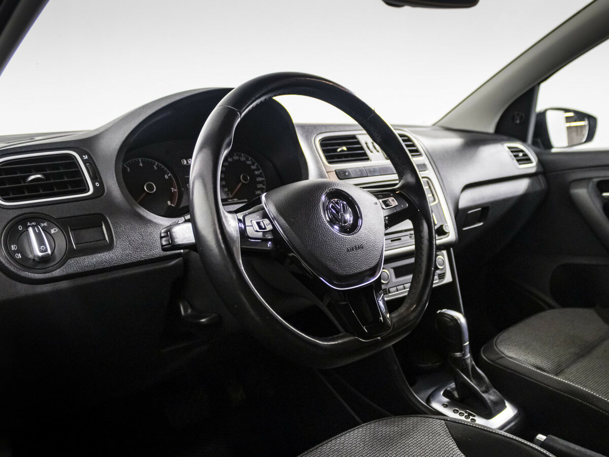 Купить Volkswagen Polo V Рестайлинг, 2018, 92 652 км, фото №11