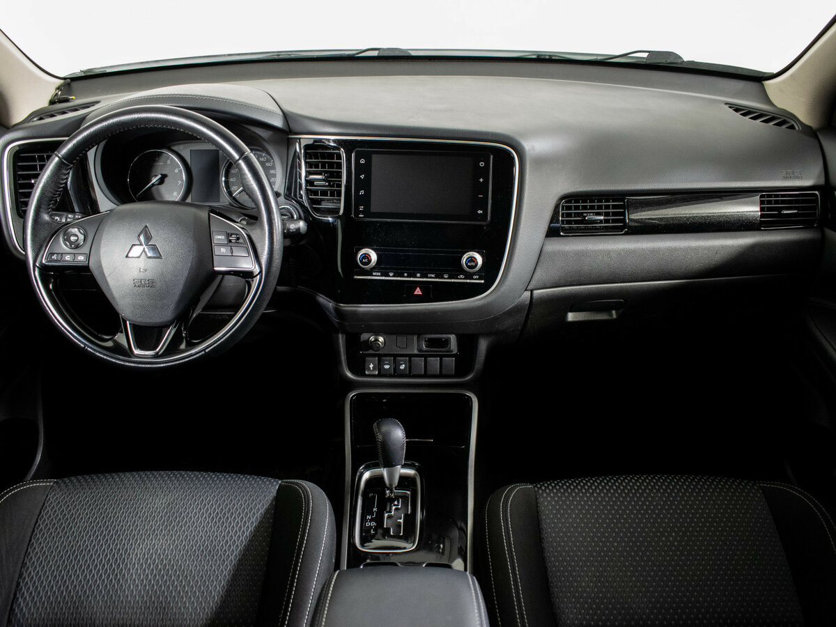 Купить Mitsubishi Outlander III Рестайлинг 3, 2021, 117 540 км, фото №11