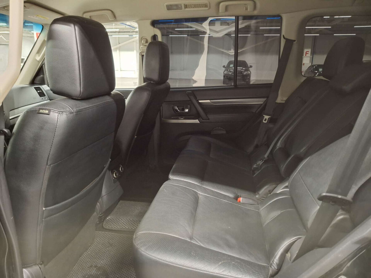 Купить Mitsubishi Pajero IV Рестайлинг 1, 2012, 214 123 км, фото №12