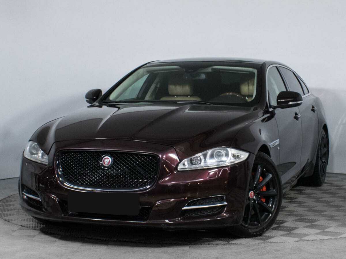 Jaguar XJ